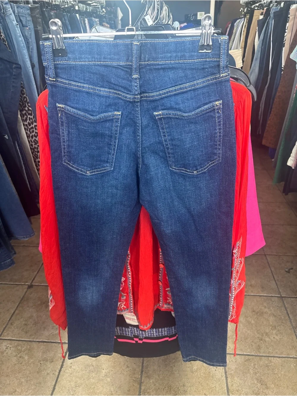 GAP slim silhouette